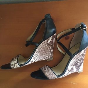 Anne Klein - Animal print strappy platform heels!